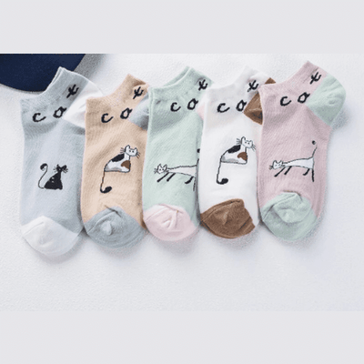 Women's Socks with Cartoon Cat - various colors